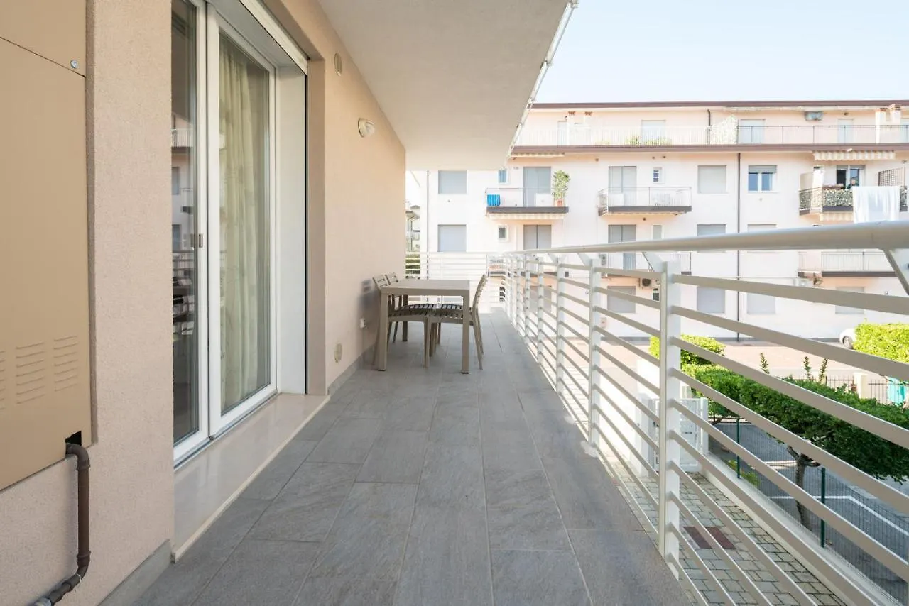 Appartamento Finisterrae 5 - Immobiliare Living Lido di Jesolo Italia
